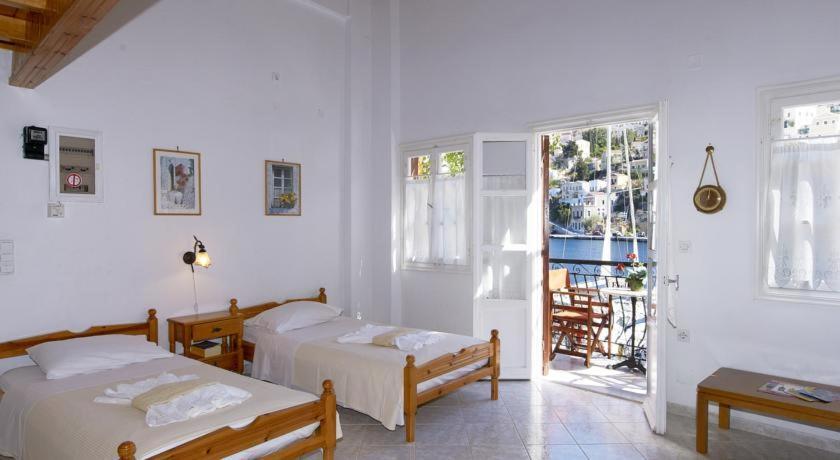 Symi Blue Port Apartment Exterior foto